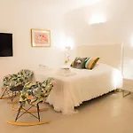 The White Knight Premium Boutique Ghajnsielem