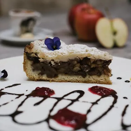 The White Knight Premium Boutique Hotel *