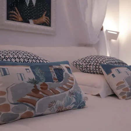 The White Knight Premium Boutique *