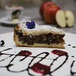 The White Knight Premium Boutique Hotel *