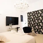 The White Knight Premium Boutique Hotel Għajnsielem