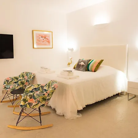 The White Knight Premium Boutique Għajnsielem