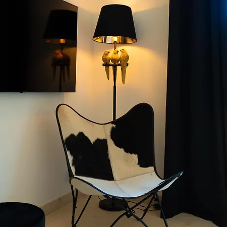The White Knight Premium Boutique Għajnsielem
