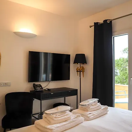 The White Knight Premium Boutique Otel