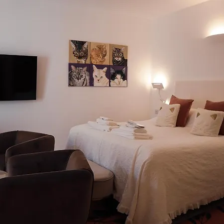 Otel The White Knight Premium Boutique *