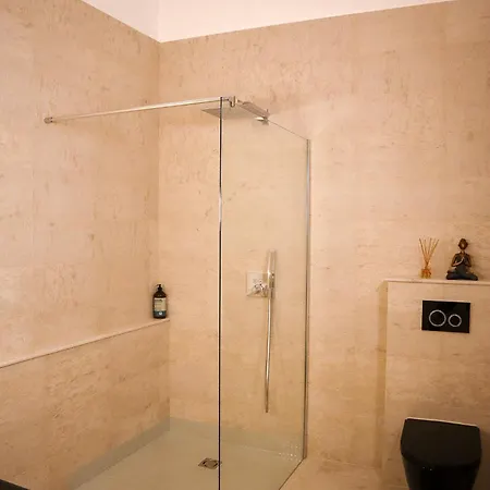 The White Knight Premium Boutique Hotel Għajnsielem