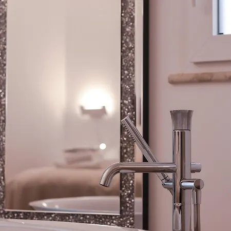 Hotel The White Knight Premium Boutique
