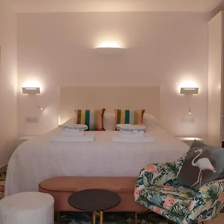 Otel The White Knight Premium Boutique Għajnsielem