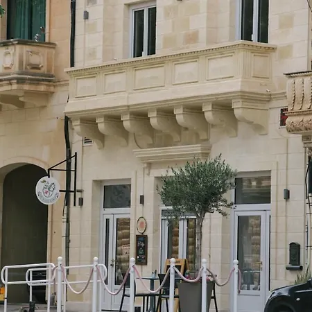 The White Knight Premium Boutique Għajnsielem