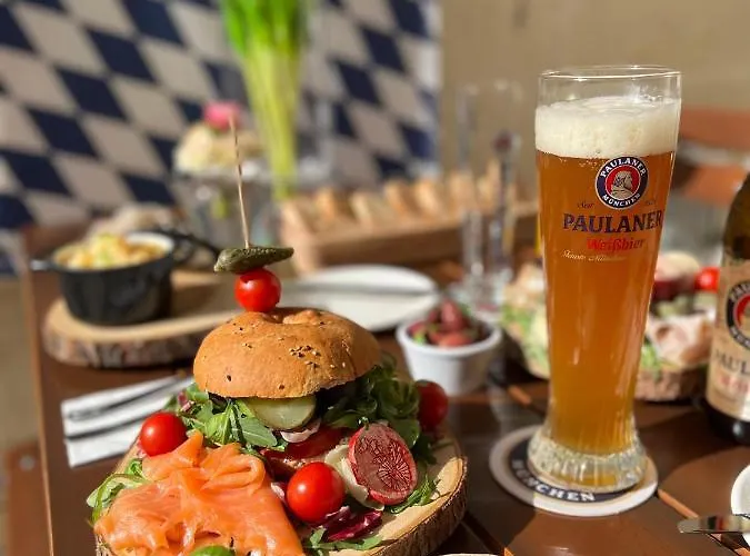 The White Knight Premium Boutique 호텔 Għajnsielem