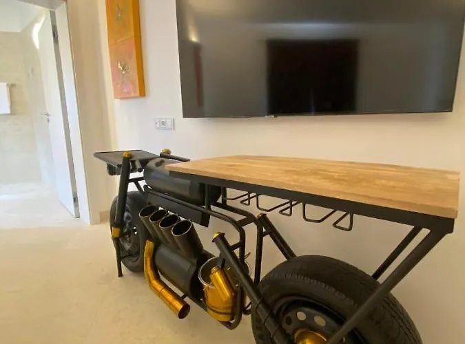 호텔 The White Knight Premium Boutique *