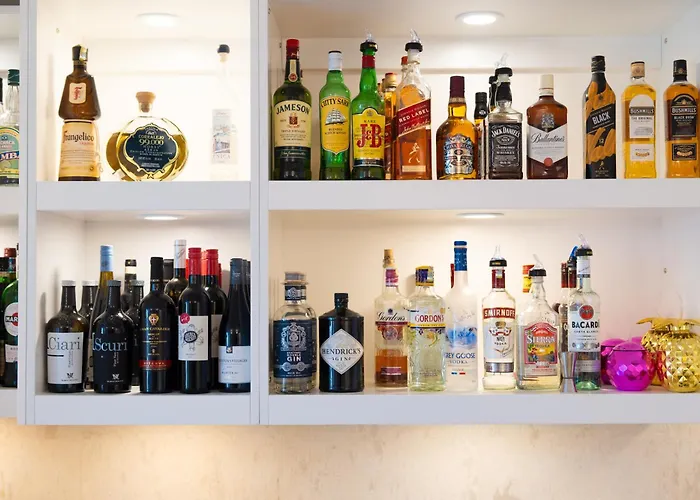 호텔 The White Knight Premium Boutique Għajnsielem