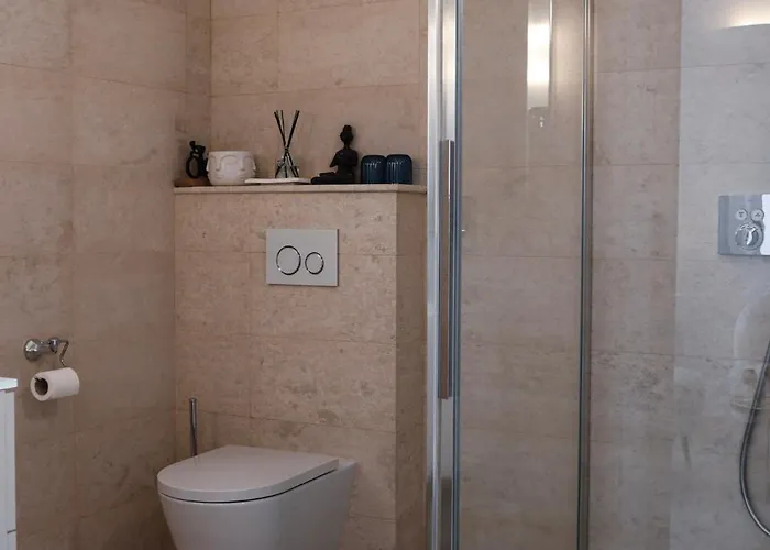 The White Knight Premium Boutique 호텔 Għajnsielem