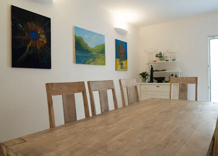 호텔 The White Knight Premium Boutique