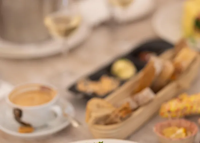 The White Knight Premium Boutique 호텔 Għajnsielem