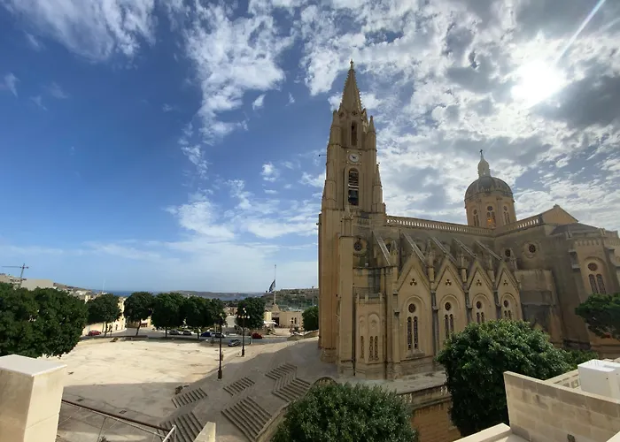 The White Knight Premium Boutique *