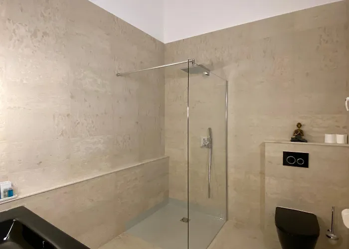 호텔 The White Knight Premium Boutique *