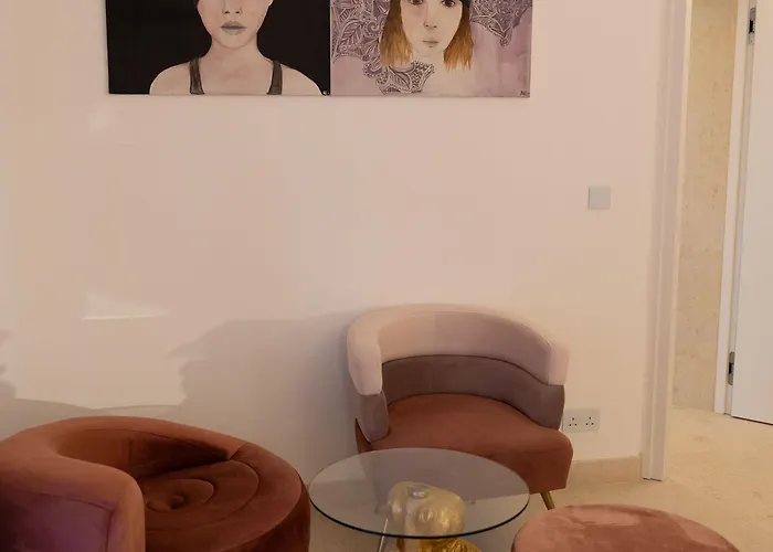 The White Knight Premium Boutique *