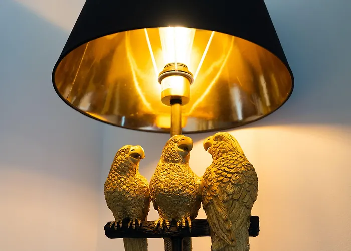 The White Knight Premium Boutique * Għajnsielem